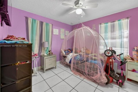Villa ou maison à louer à Miami, Floride: 3 chambres, 104.52 m2 № 1997618 - photo 18