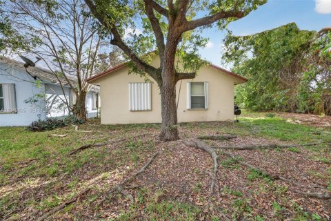Villa ou maison à louer à Miami, Floride: 3 chambres, 104.52 m2 № 1997618 - photo 28