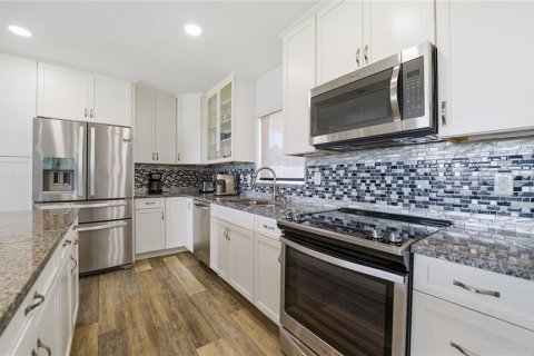 Villa ou maison à vendre à Palm Coast, Floride: 4 chambres, 180.79 m2 № 2115598 - photo 10