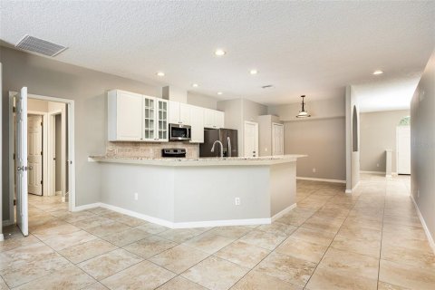 Casa en venta en Orlando, Florida, 4 dormitorios, 273.88 m2 № 2196607 - foto 14