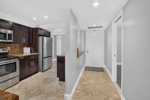 Copropriété à vendre à Boca Raton, Floride: 2 chambres, 104.98 m2 № 2412208 - photo 7