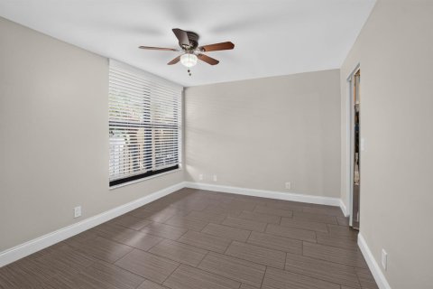 Copropriété à vendre à Boca Raton, Floride: 2 chambres, 104.98 m2 № 2412208 - photo 26