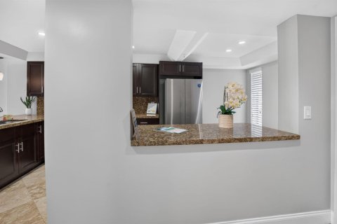 Copropriété à vendre à Boca Raton, Floride: 2 chambres, 104.98 m2 № 2412208 - photo 8