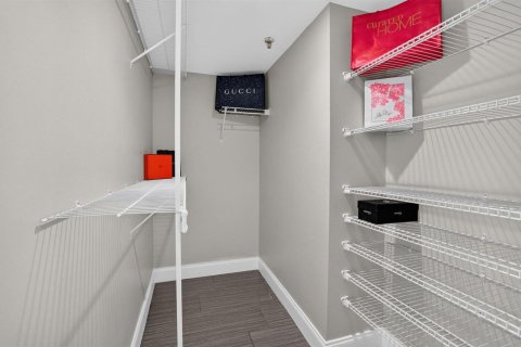 Copropriété à vendre à Boca Raton, Floride: 2 chambres, 104.98 m2 № 2412208 - photo 21
