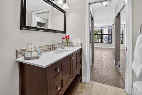 Copropriété à vendre à Boca Raton, Floride: 2 chambres, 104.98 m2 № 2412208 - photo 25