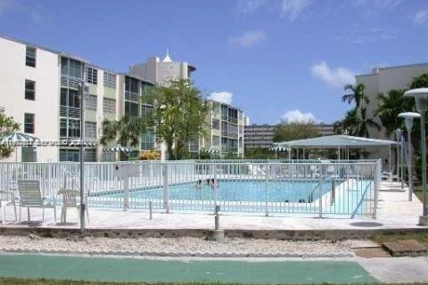 Appartement à Miami, Floride 2 chambres, 122.17 m2 № 2060844