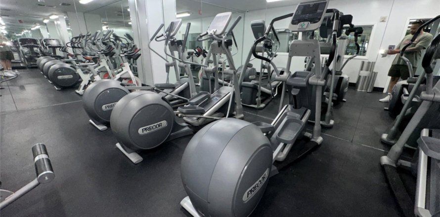 Condominio en Miami, Florida, 2 dormitorios № 1038206
