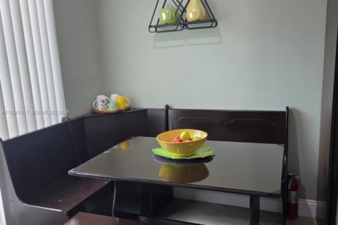 Casa en venta en Davie, Florida, 3 dormitorios, 143.81 m2 № 2052168 - foto 7