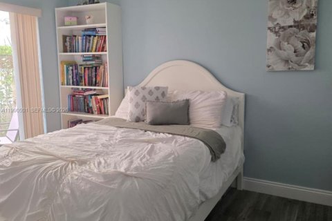 Casa en venta en Davie, Florida, 3 dormitorios, 143.81 m2 № 2052168 - foto 16