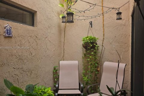 Casa en venta en Davie, Florida, 3 dormitorios, 143.81 m2 № 2052168 - foto 9