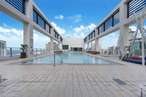 Condo in Miami, Florida, 1 bedroom  № 1699887 - photo 14