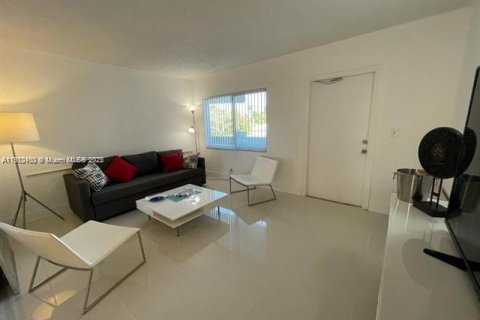 Copropriété à vendre à Fort Lauderdale, Floride: 1 chambre, 54.63 m2 № 1966845 - photo 3
