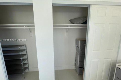 Copropriété à vendre à Fort Lauderdale, Floride: 1 chambre, 54.63 m2 № 1966845 - photo 15