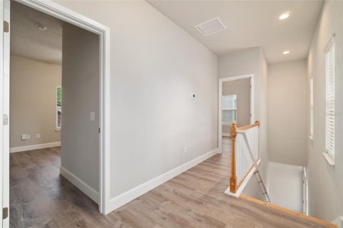 Apartment in Gainesville, Florida 5 bedrooms, 302.49 sq.m. № 2231342 - photo 11