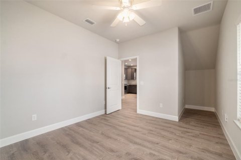Apartment in Gainesville, Florida 5 bedrooms, 302.49 sq.m. № 2231342 - photo 18