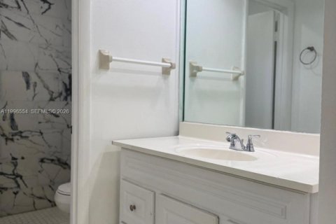 Adosado en venta en Miramar, Florida, 2 dormitorios, 98.48 m2 № 2058447 - foto 14