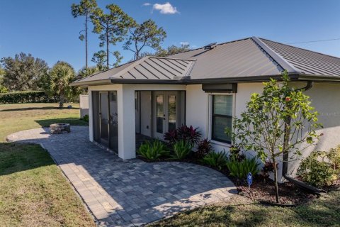 Villa ou maison à vendre à North Port, Floride: 3 chambres, 127.65 m2 № 2418826 - photo 2