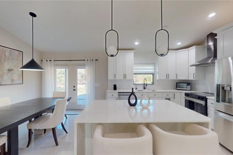 Villa ou maison à vendre à North Port, Floride: 3 chambres, 127.65 m2 № 2418826 - photo 6