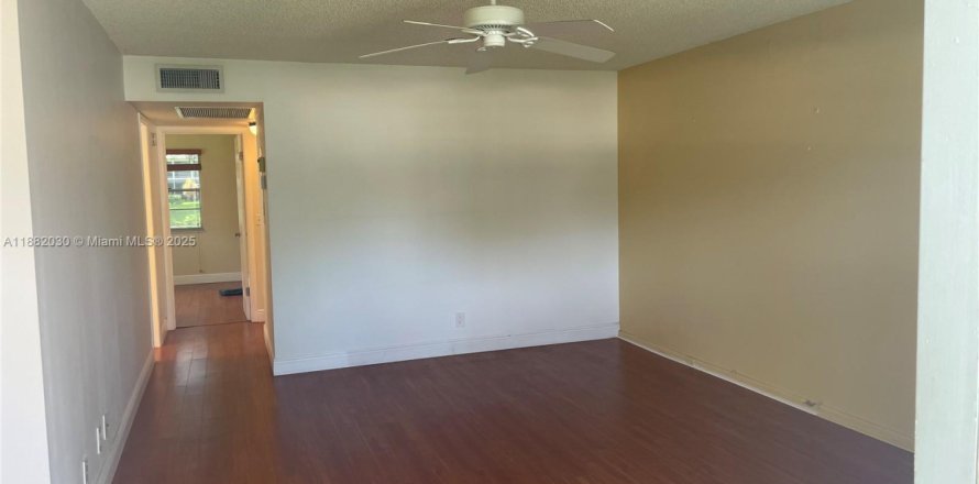 Condo à Deerfield Beach, Floride, 2 chambres  № 2015219