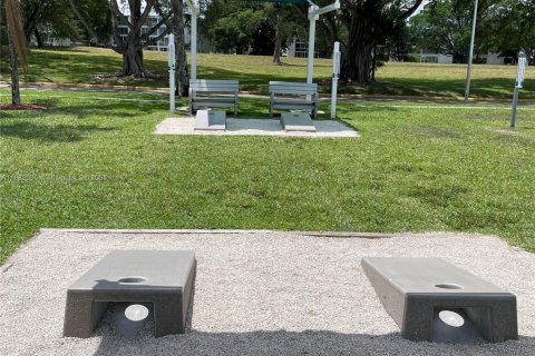 Copropriété à vendre à Deerfield Beach, Floride: 2 chambres, 76.18 m2 № 2015219 - photo 24