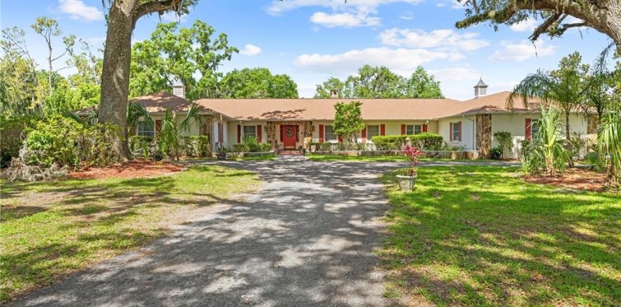 Casa en Brooksville, Florida 4 dormitorios, 316.24 m2 № 1778600
