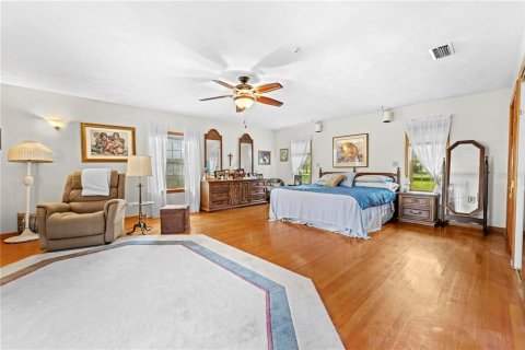 Casa en venta en Brooksville, Florida, 4 dormitorios, 316.24 m2 № 1778600 - foto 7