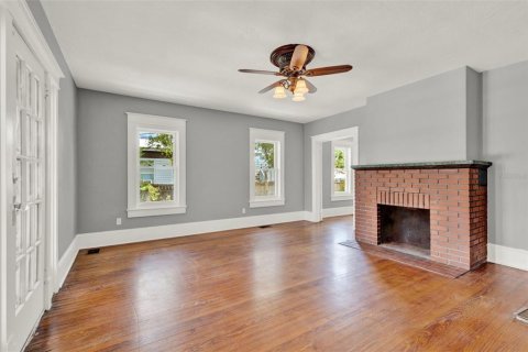 Apartment in Eustis, Florida 3 bedrooms, 118.82 sq.m. № 1842323 - photo 4