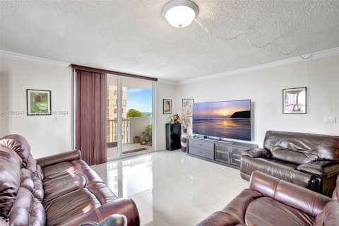 Copropriété à vendre à Hollywood, Floride: 2 chambres, 134.15 m2 № 1980936 - photo 28