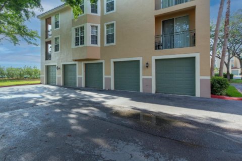 Apartamento en alquiler en Wellington, Florida, 3 dormitorios, 138.61 m2 № 1207880 - foto 1