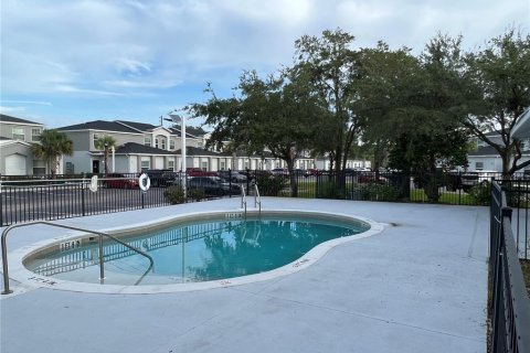 Adosado en alquiler en Kissimmee, Florida, 4 dormitorios, 143.81 m2 № 1912029 - foto 22
