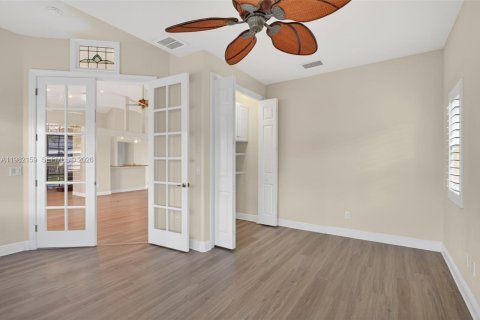 Villa ou maison à vendre à Cape Coral, Floride: 3 chambres № 2186891 - photo 22