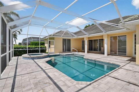 Villa ou maison à vendre à Cape Coral, Floride: 3 chambres № 2186891 - photo 28