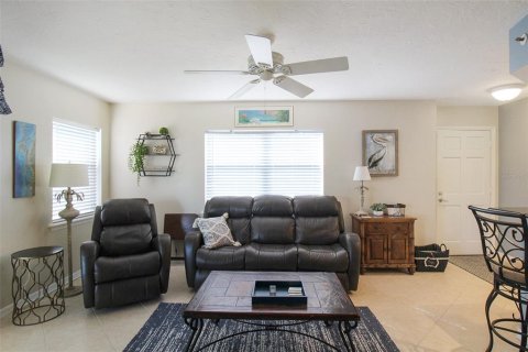 Condo in Sarasota, Florida, 2 bedrooms  № 958025 - photo 15