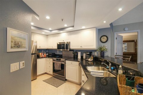 Condo in Sarasota, Florida, 2 bedrooms  № 958025 - photo 9