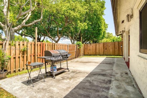 Купить виллу или дом в Майами, Флорида 3 спальни, 139.07м2, № 1972932 - фото 6