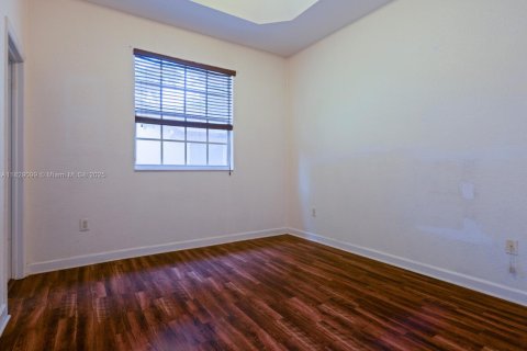 Townhouse in Cutler Bay, Florida 3 bedrooms, 123.1 sq.m. № 1800782 - photo 10