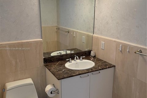 Copropriété à louer à Sunny Isles Beach, Floride: 2 chambres, 147.71 m2 № 1985465 - photo 17