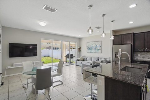 House in Haines City, Florida 3 bedrooms, 139.35 sq.m. № 1775617 - photo 30