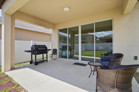 House in Haines City, Florida 3 bedrooms, 139.35 sq.m. № 1775617 - photo 19