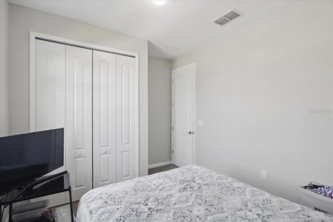 House in Haines City, Florida 3 bedrooms, 139.35 sq.m. № 1775617 - photo 12