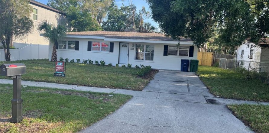 Villa ou maison à Tampa, Floride 3 chambres, 108.14 m2 № 1720321