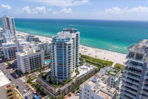 Condo in Miami Beach, Florida, 3 bedrooms  № 2069647 - photo 4
