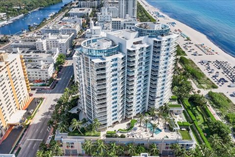 Condo in Miami Beach, Florida, 3 bedrooms  № 2069647 - photo 8