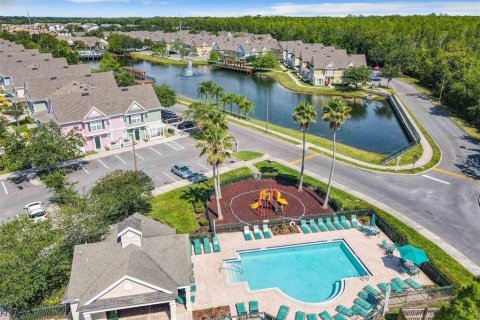 Townhouse in Kissimmee, Florida 3 bedrooms, 120.4 sq.m. № 2391517 - photo 21
