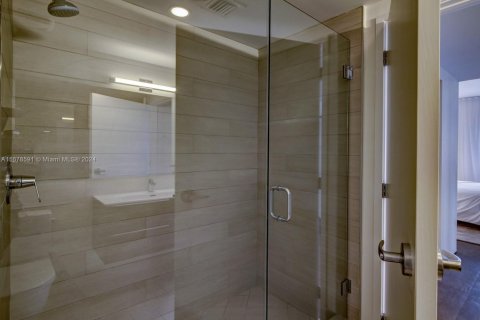 Condo in Bay Harbor Islands, Florida, 4 bedrooms  № 1862211 - photo 20