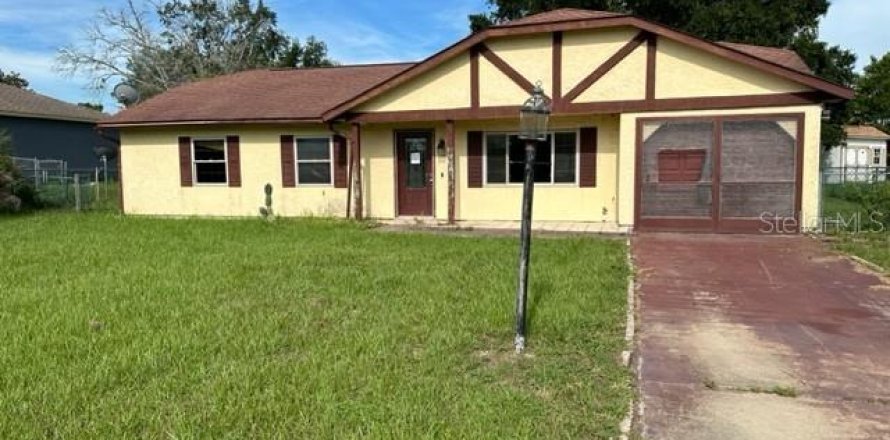 Villa ou maison à Ocala, Floride 3 chambres, 124.67 m2 № 1905967