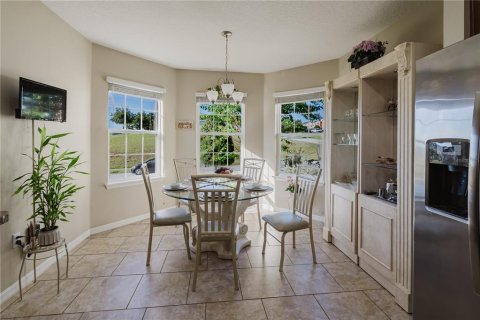House in Haines City, Florida 3 bedrooms, 164.44 sq.m. № 1865936 - photo 12