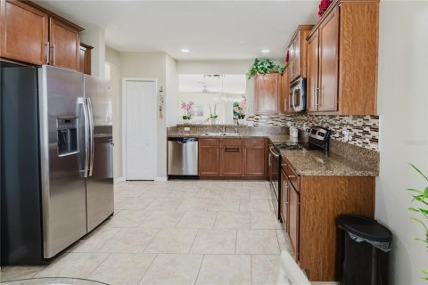 House in Haines City, Florida 3 bedrooms, 164.44 sq.m. № 1865936 - photo 9