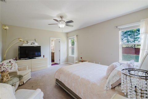House in Haines City, Florida 3 bedrooms, 164.44 sq.m. № 1865936 - photo 13
