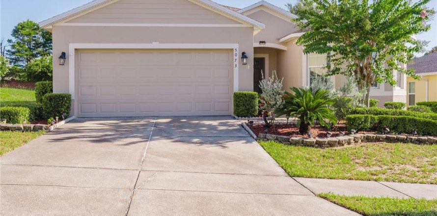 House in Haines City, Florida 3 bedrooms, 164.44 sq.m. № 1865936